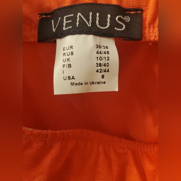 Venus Maxi Dress - Picture 3 of 7